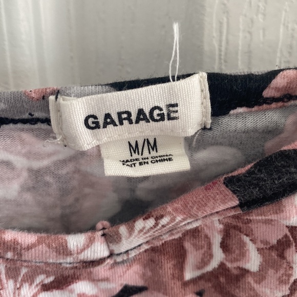 Garage Crop Top - Picture 3 of 3